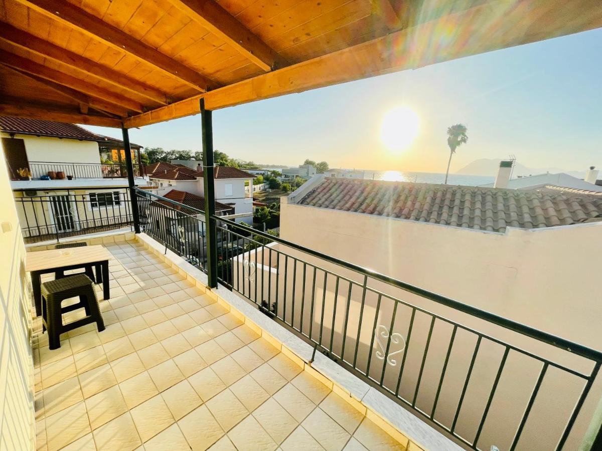 Teo'S 2 Persons Studio Deluxe Patras Exterior foto