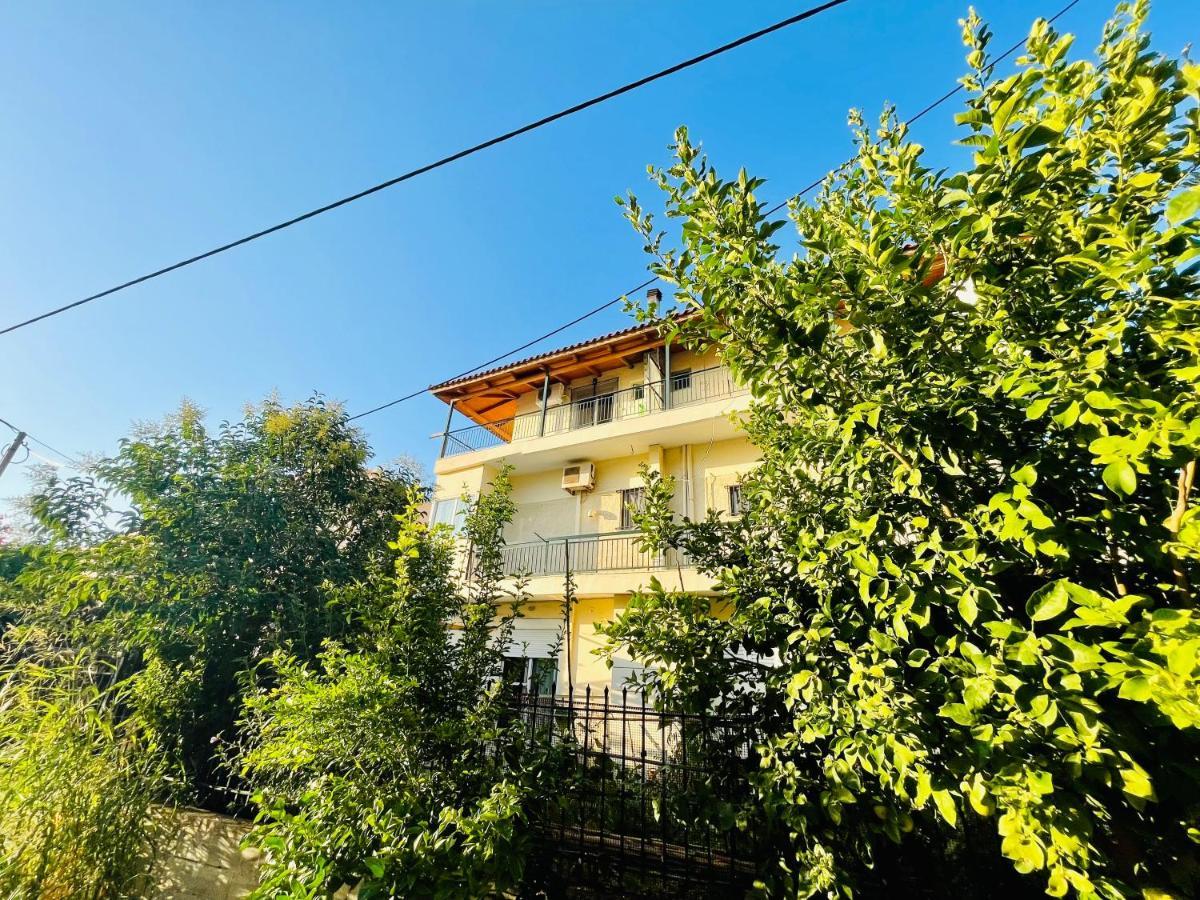 Teo'S 2 Persons Studio Deluxe Patras Exterior foto
